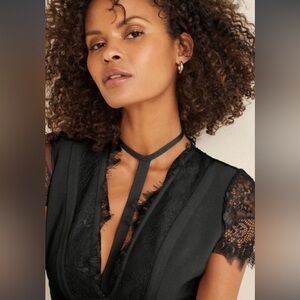 VENUS Black Midi Cocktail Dress with Flutter Sleeves and V-Neck